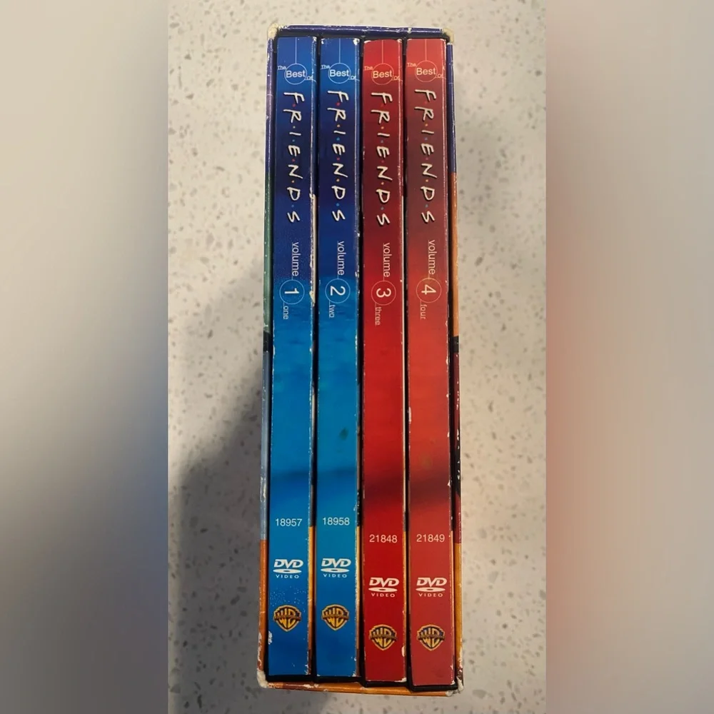 FRIENDS DVD Box Set - Blue and Orange Cover - Picture 2 of 4